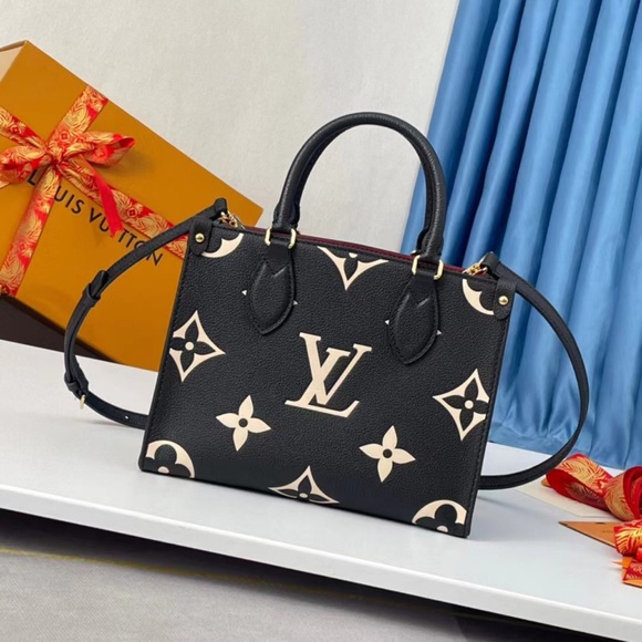 📧 Louis Vuitton Women ONTHEGO PM M45659 Bag - Picture 1 of 8